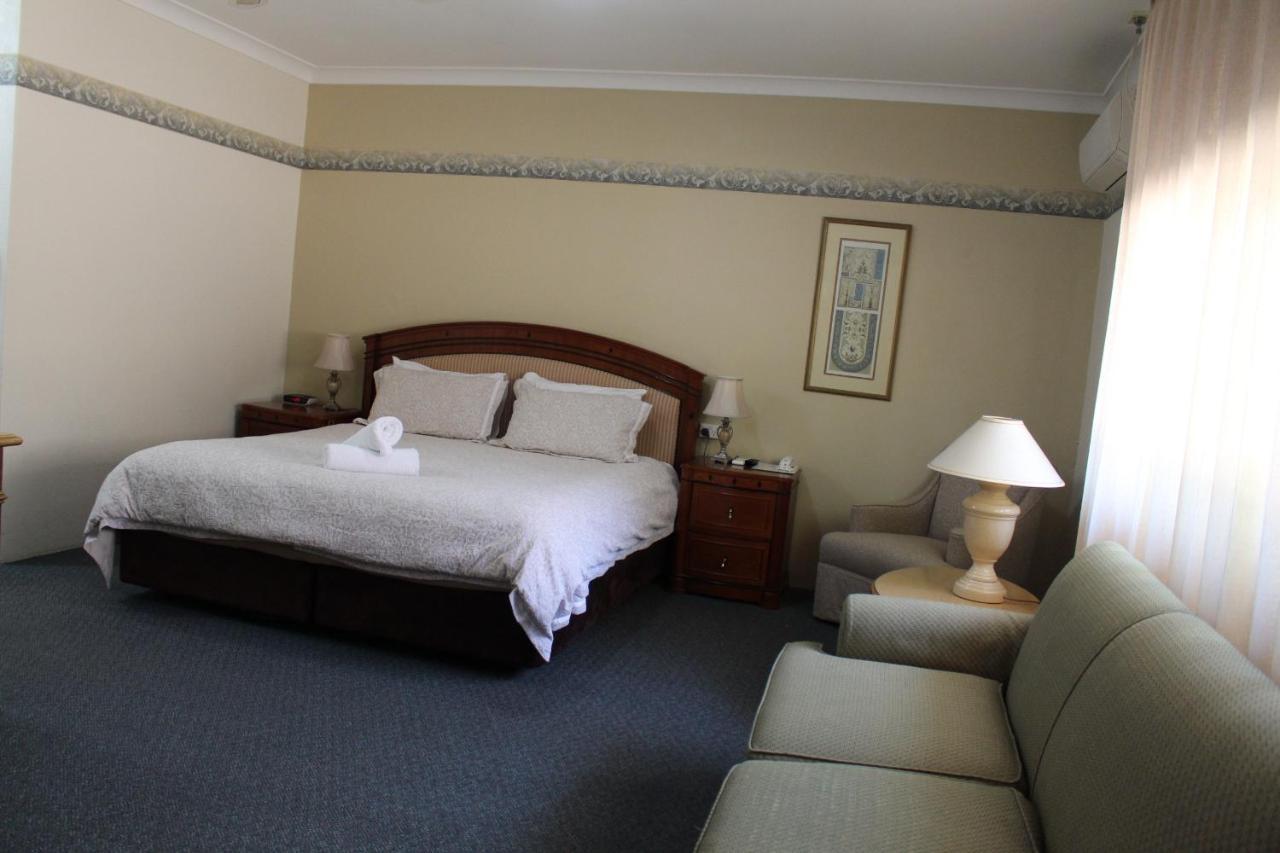 Cotswold Gardens Motel Armidale Bagian luar foto